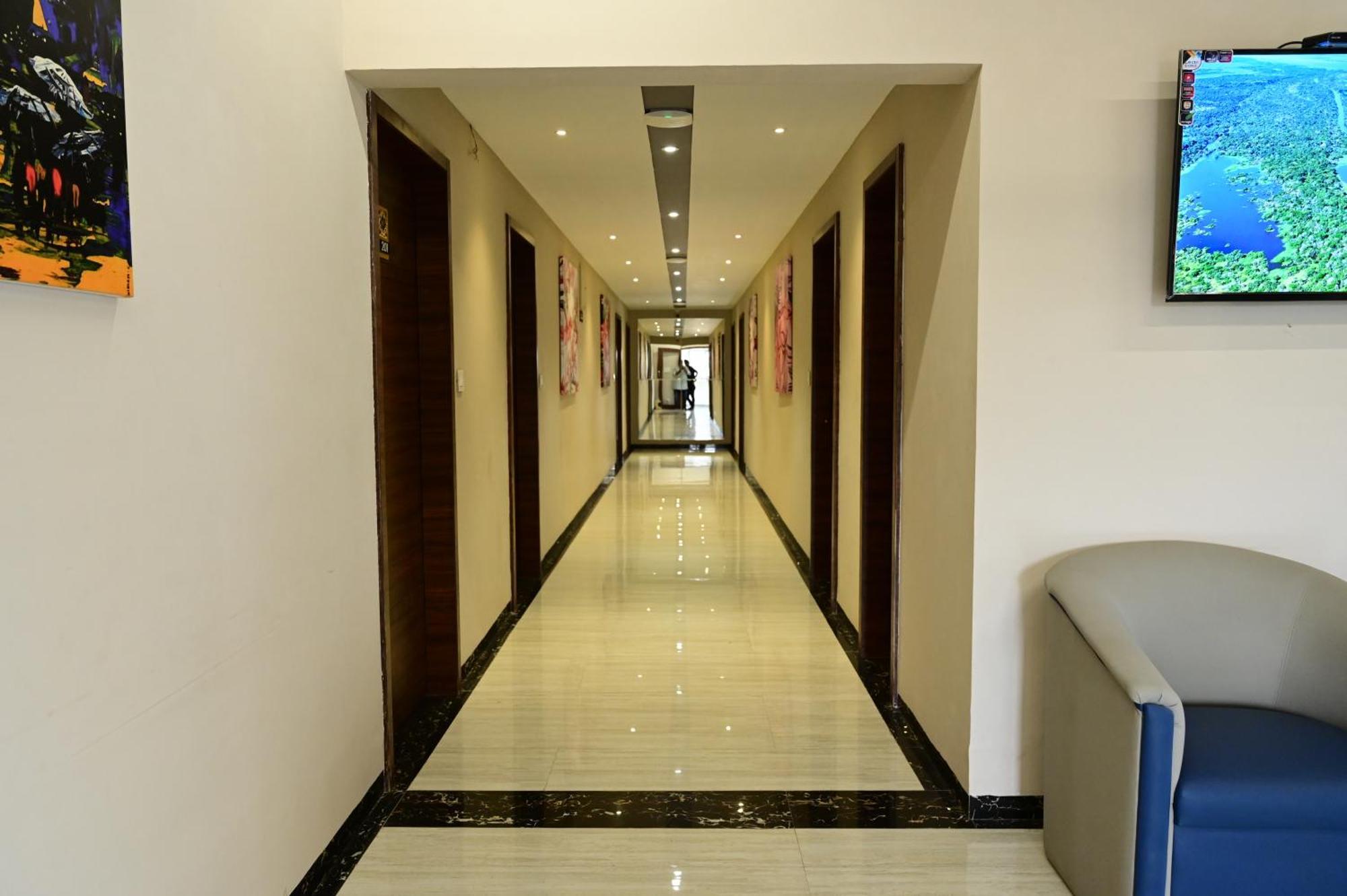 The One Hotel Nashik Esterno foto